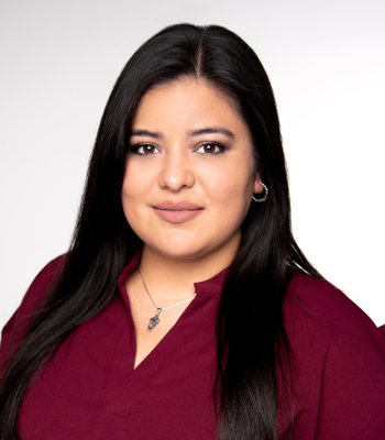 Portrait of Constanza Saavedra, Luxury Property Manager .